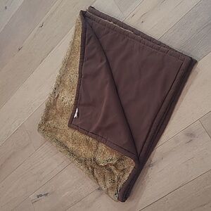 EUC Pottery Barn Throw Blanket Brown/Grey Faux Fur Heavy Weight Sofa Blanket